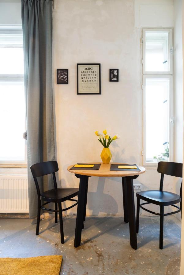 Shabby Chic +freshly Furnished +self Check-in Appartamento Berlino